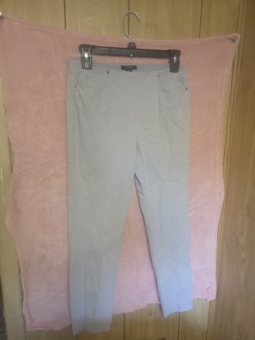 Alfani Women's Light Gray Straight-Leg Jeans